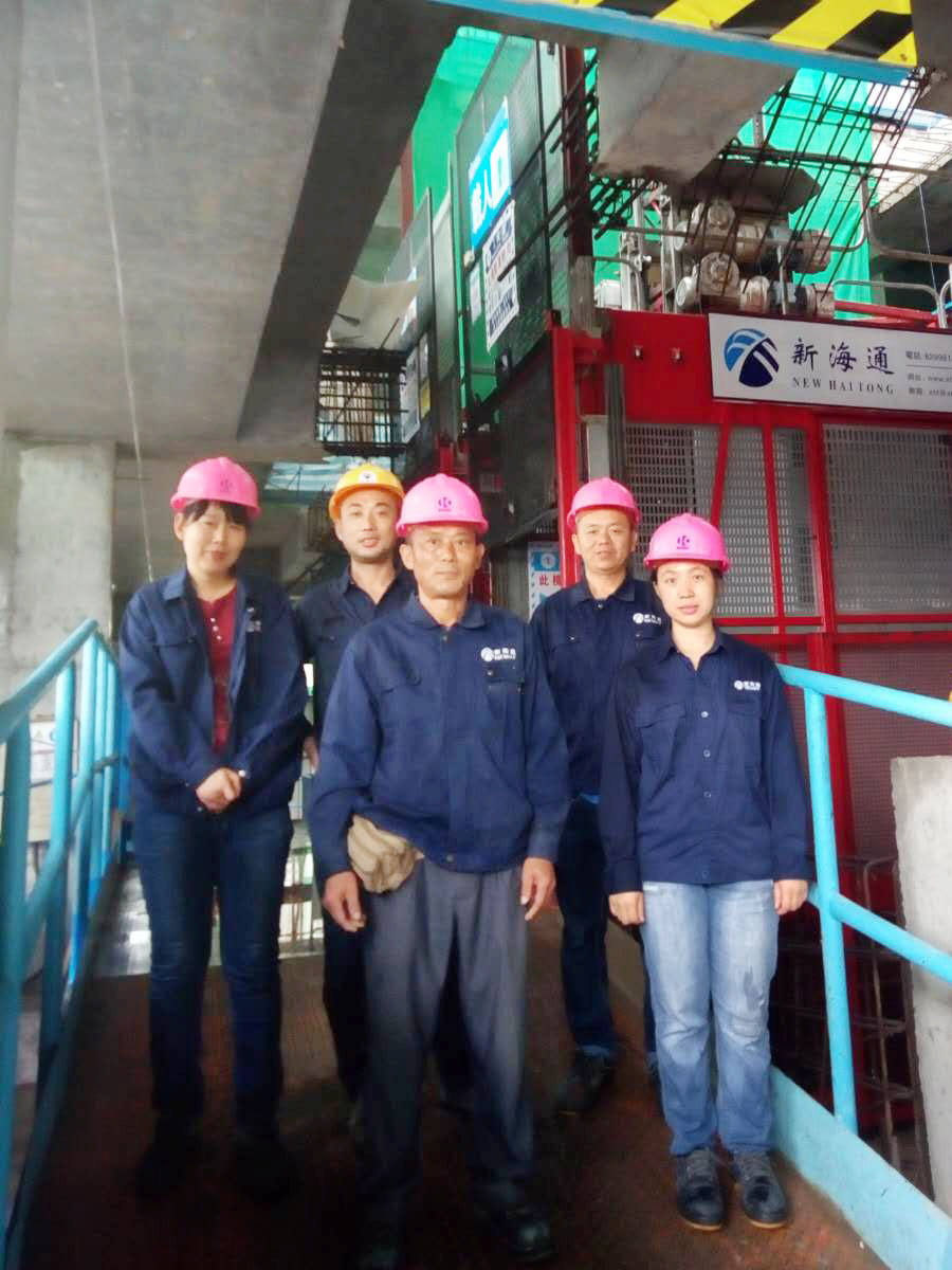 687618528_1588135343_得獎(jiǎng)員工.jpg