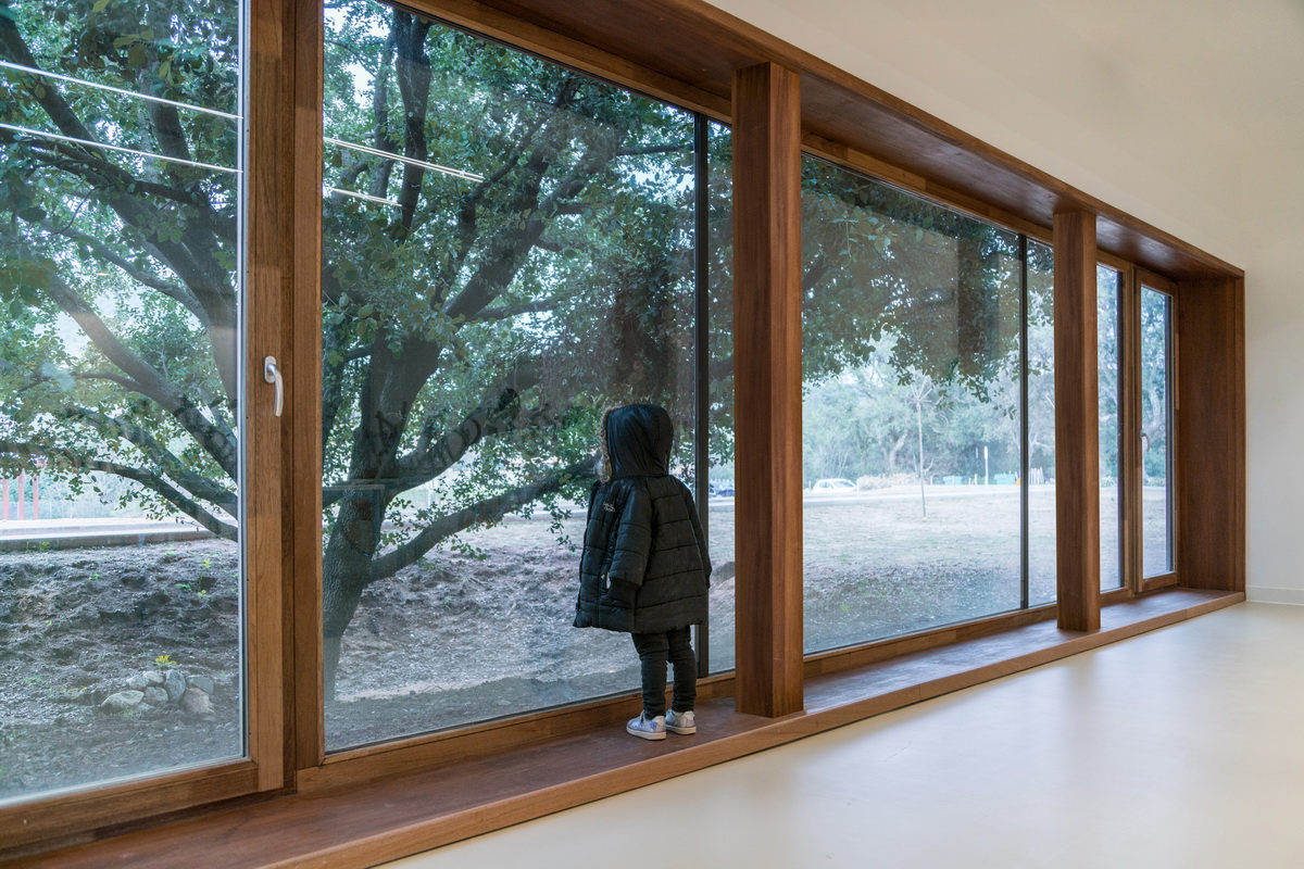 調(diào)整大小 5_WEARECONTENTS_AMELIA-TAVELLA-Ecole-A-Strega-01320L.jpg